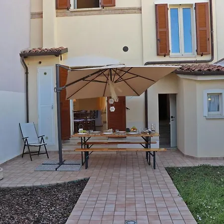 بيت للعطل Casa Perla 7 فانو
